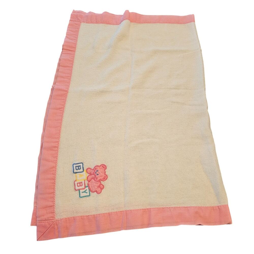 Vintage Cuddle Time Baby Girls Crib Blanket White w/ Pink Satin Trim Teddy Bear